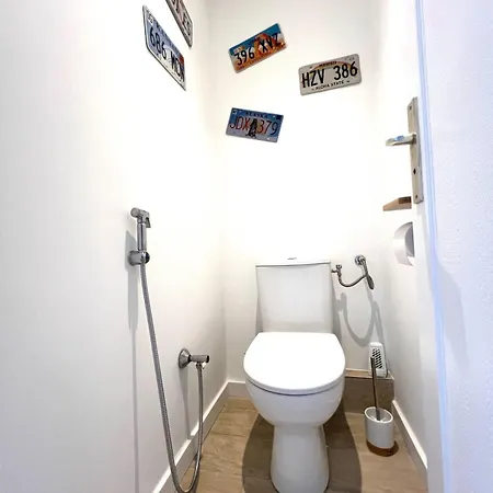 Les Pins - Sea View - 4 People - Parking Апартаменти Жюан-ле-Пен