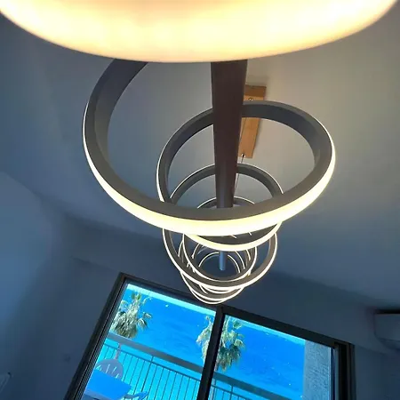Apartment Les Pins - Sea View - 4 People - Parking *