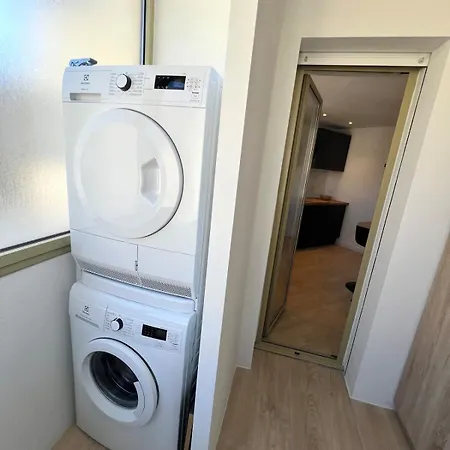 Apartment Les Pins - Sea View - 4 People - Parking Juan-les-Pins