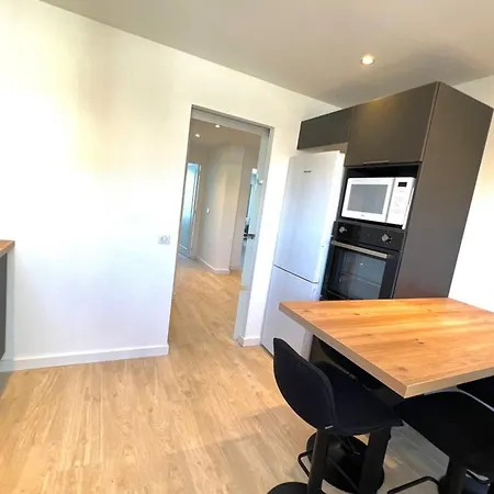 Les Pins - Sea View - 4 People - Parking Apartment *